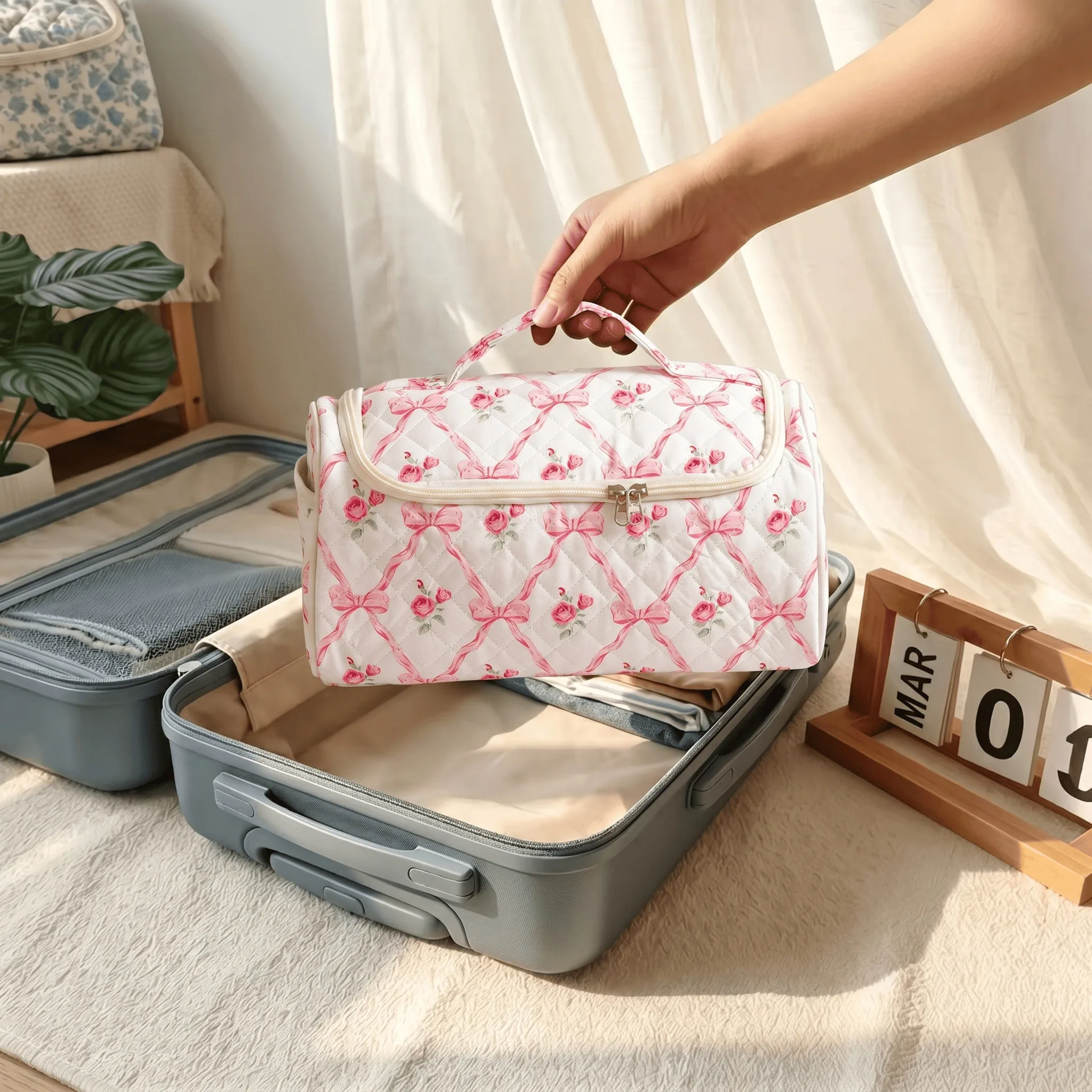 Large Capacity Hanging Travel Makeup Bag, Quilted Cotton Cosmetic - view 10