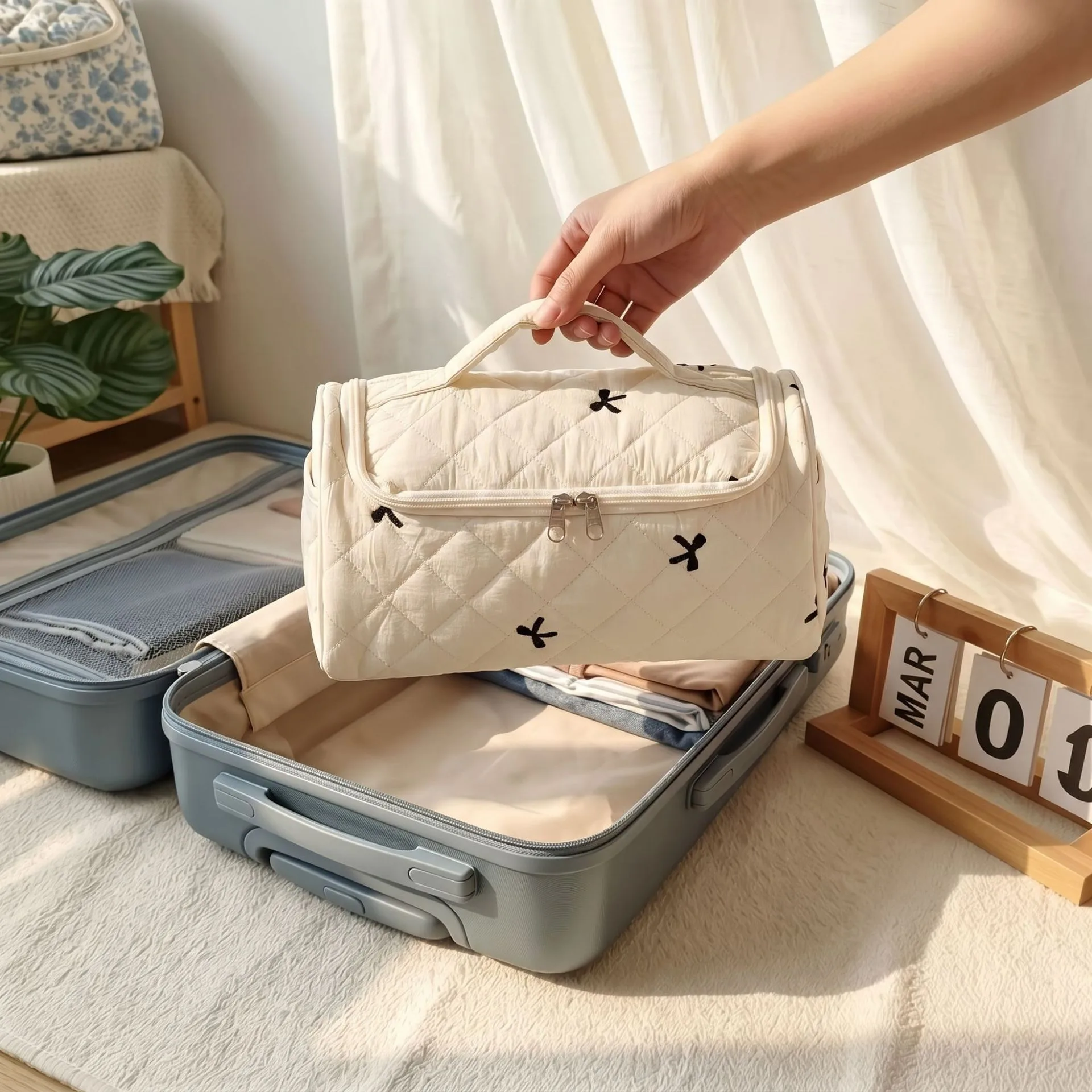 Large Capacity Hanging Travel Makeup Bag, Quilted Cotton Cosmetic - view 11